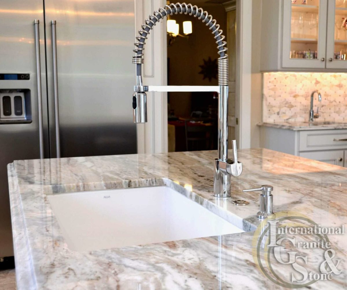 Countertop Sinks & Faucets