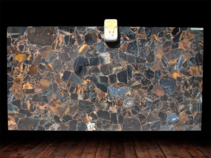 Amethyst Semi-semi Precious Gemstone