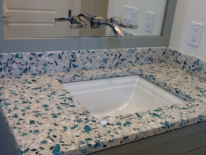 Bretagne-blue-kitchen