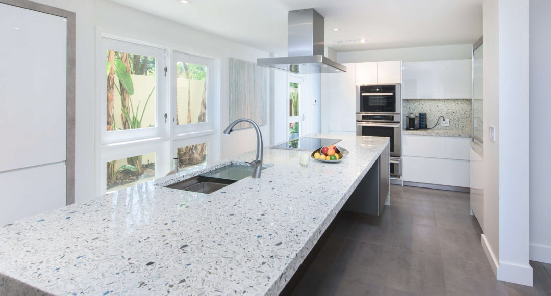 Palladian Gray With Sea Pearl Vetrazzo