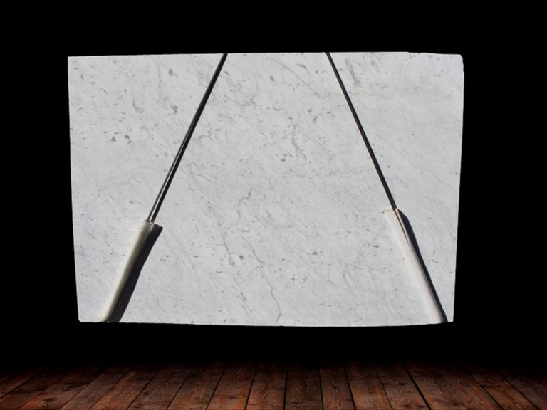 CALACATTA GIOIA MIELE MARBLE