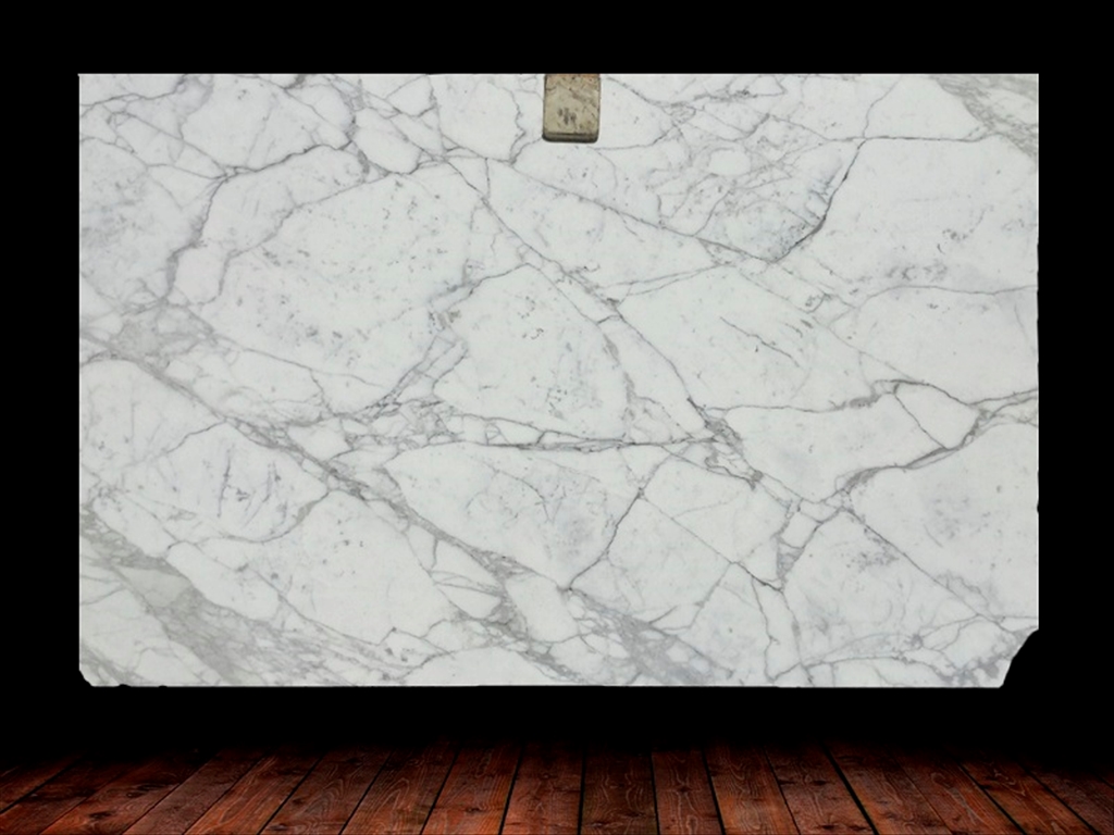 CALACATTA GOLD SUPER EXTRA MARBLE
