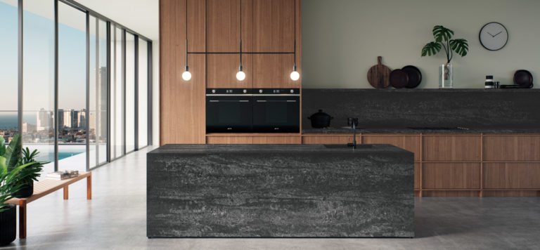 CAESARSTONE BLACK TEMPAL QUARTZ