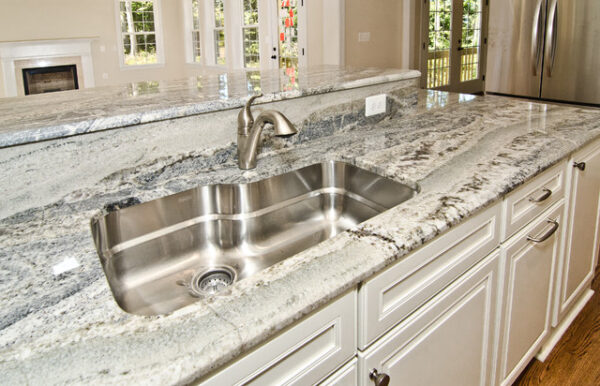 Monte Carlo Granite Kitchen1