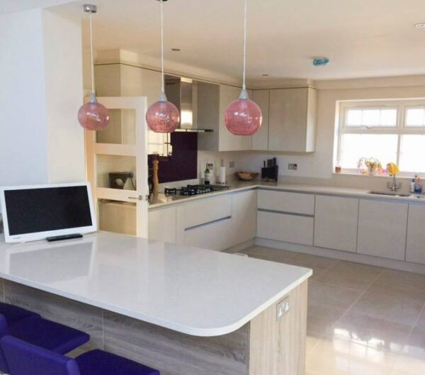 Tigris Sand Silestone Quartz Kitchen1